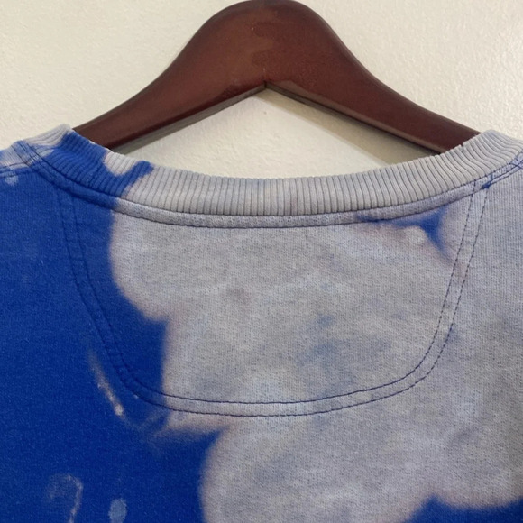 Champion Tie Dye Crew Neck Sweatshirt Medium Thrashed Grunge Holes - Picture 4 of 15